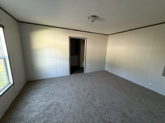 98 Patrick Ct N - Photo 6 of 12