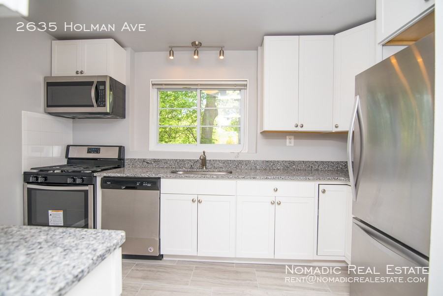 2635 Holman Ave - Photo 5 of 23