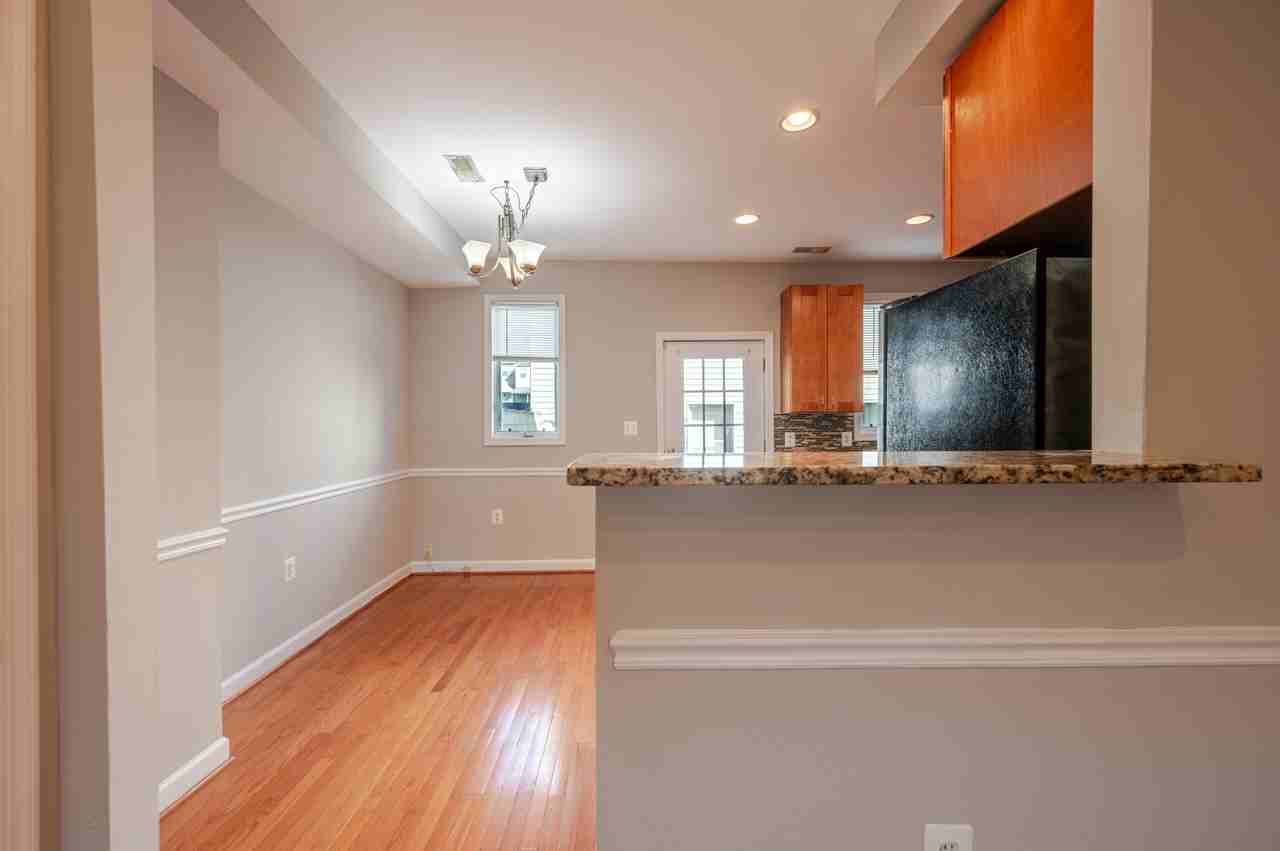 1209 Ingraham St Nw - Photo 7 of 42