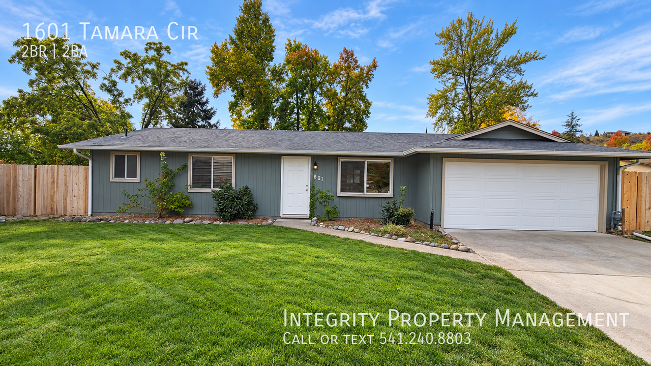 1601 Tamara Cir - Photo 2 of 17