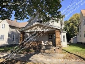 1011 Dayton St Sw - Photo 1 of 1