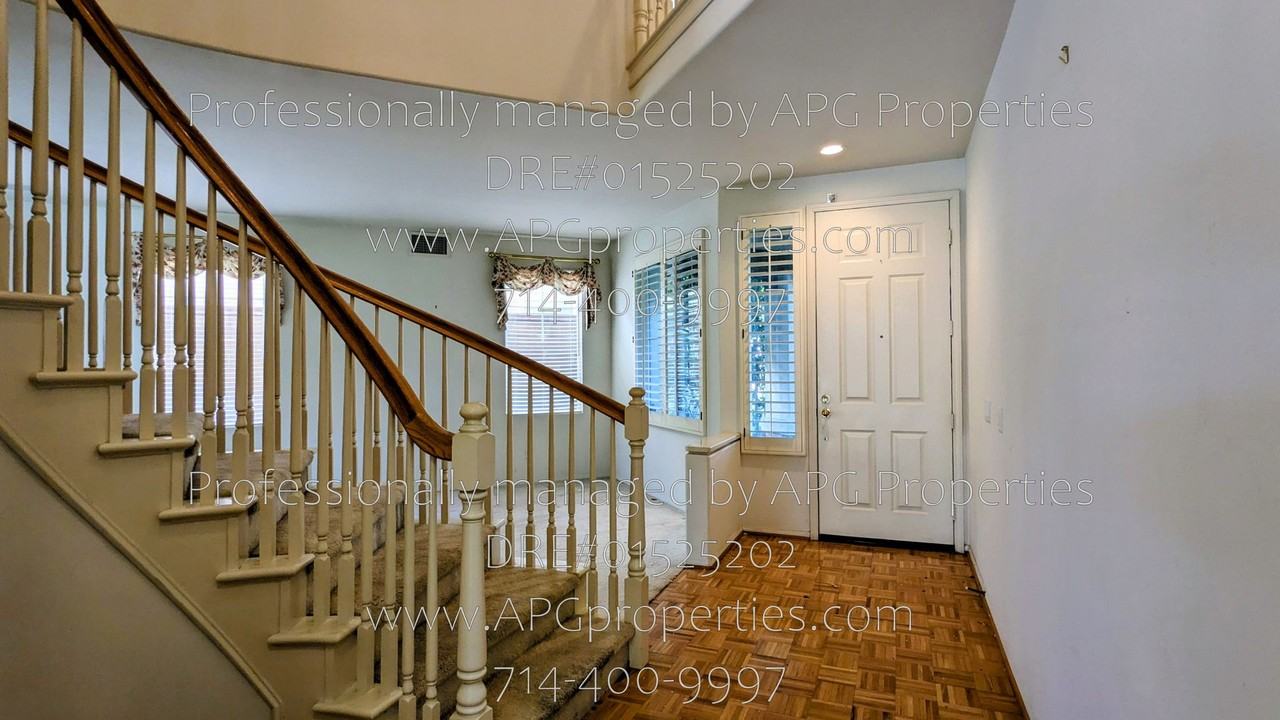 105 Silver Fox - Photo 6 of 23