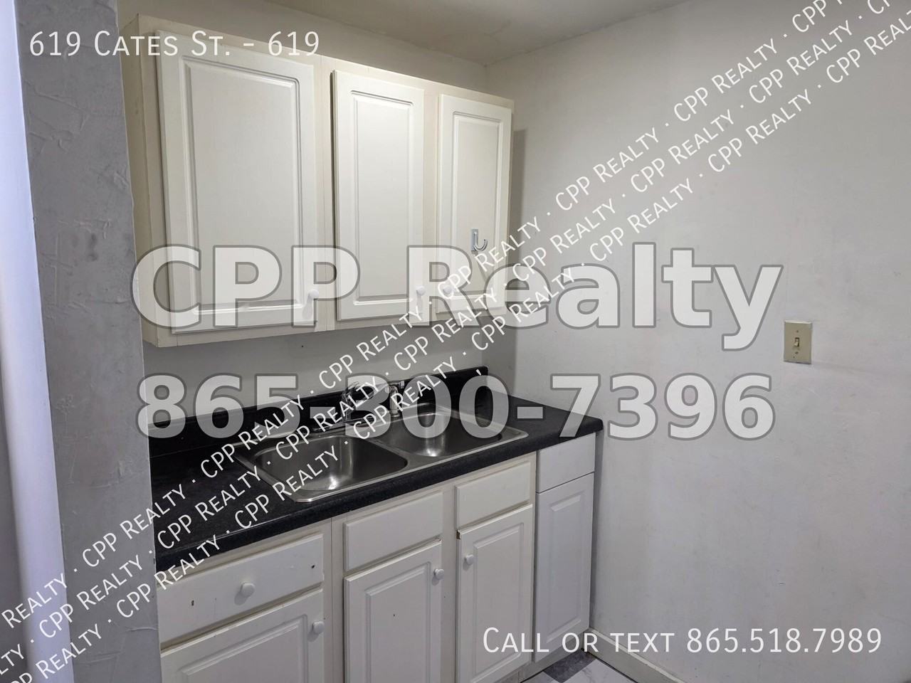 619 Cates St #619 - Photo 6 of 15
