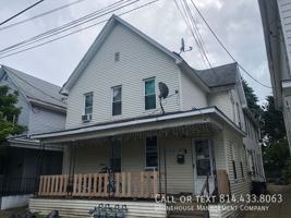 featured image of 613 E 13th St #2