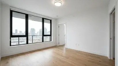 1102 Corinth St - Photo 3 of 4