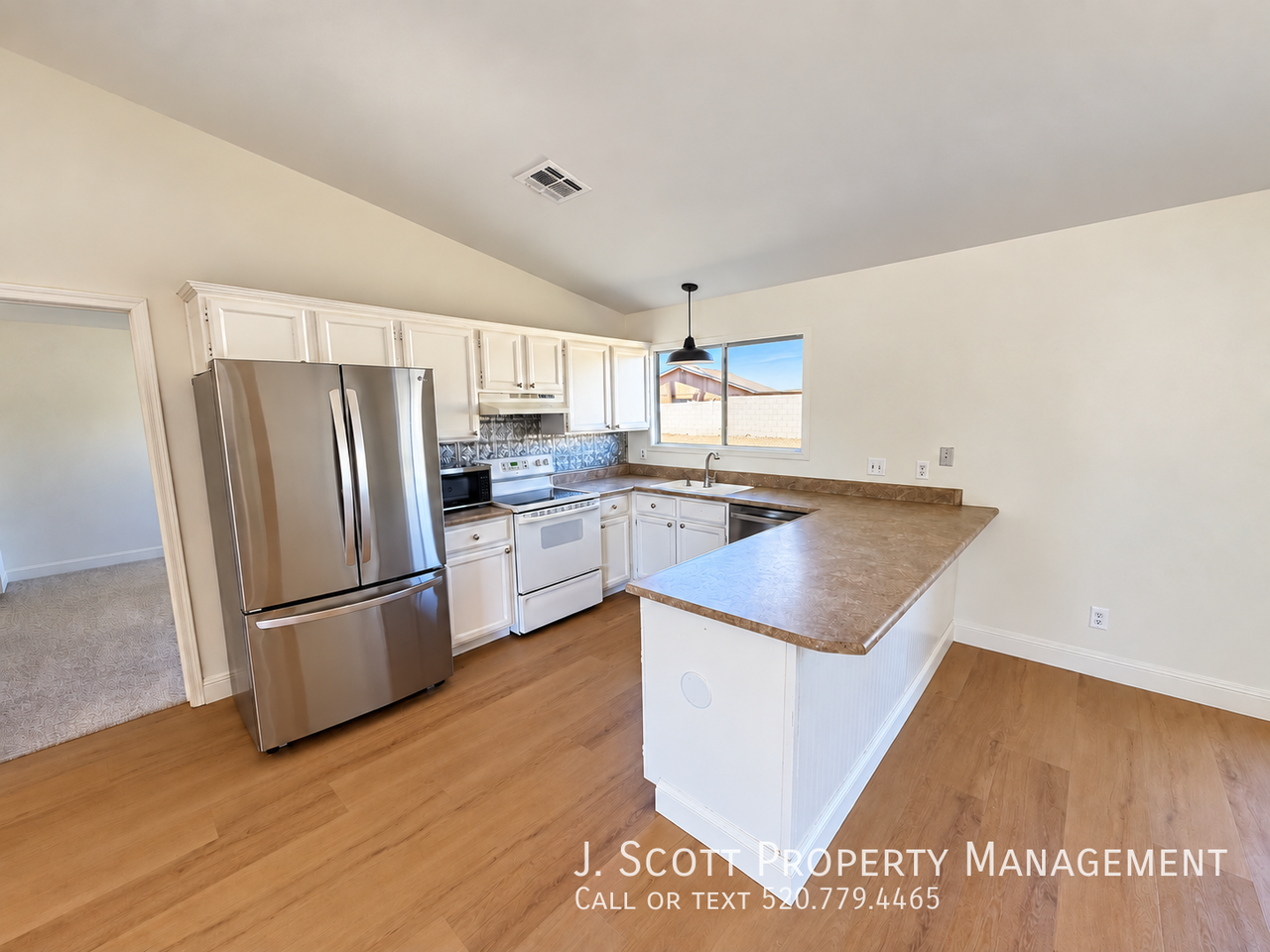 6312 E Ivy St - Photo 4 of 17
