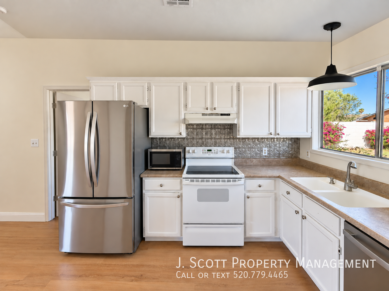 6312 E Ivy St - Photo 6 of 17