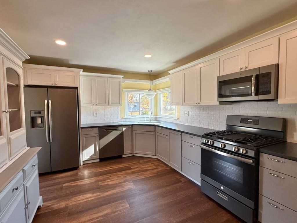 521 N Locust Rd - Photo 4 of 12