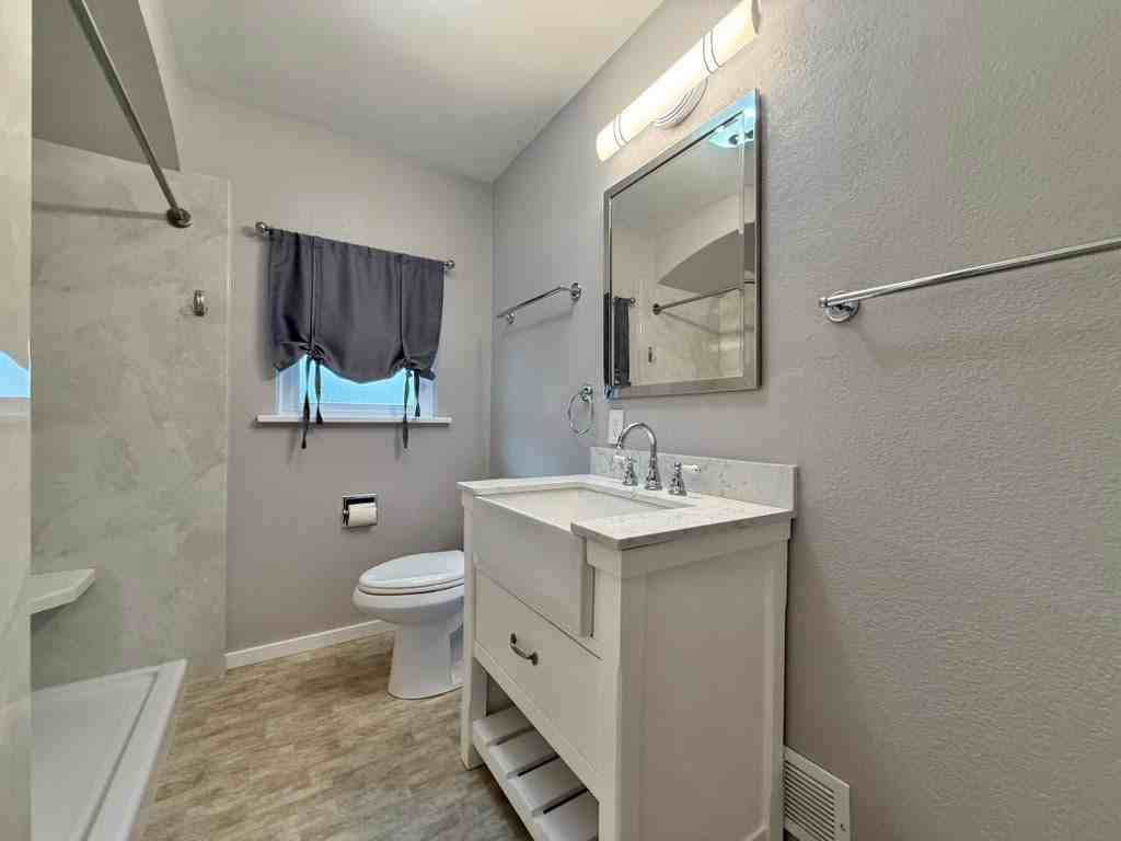 521 N Locust Rd - Photo 6 of 12