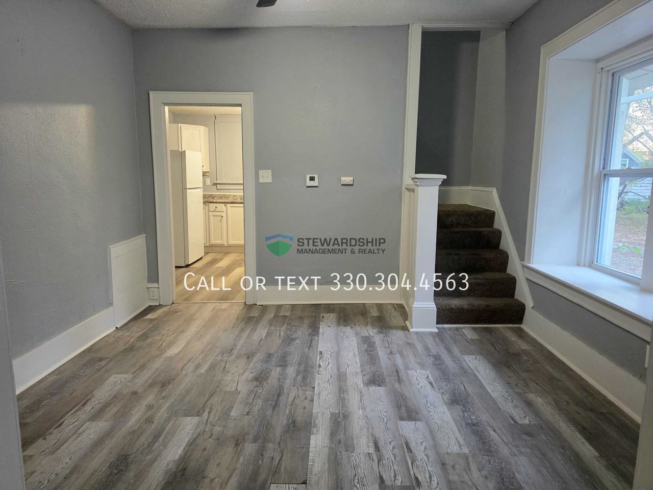 150 S Maple St - Photo 4 of 26