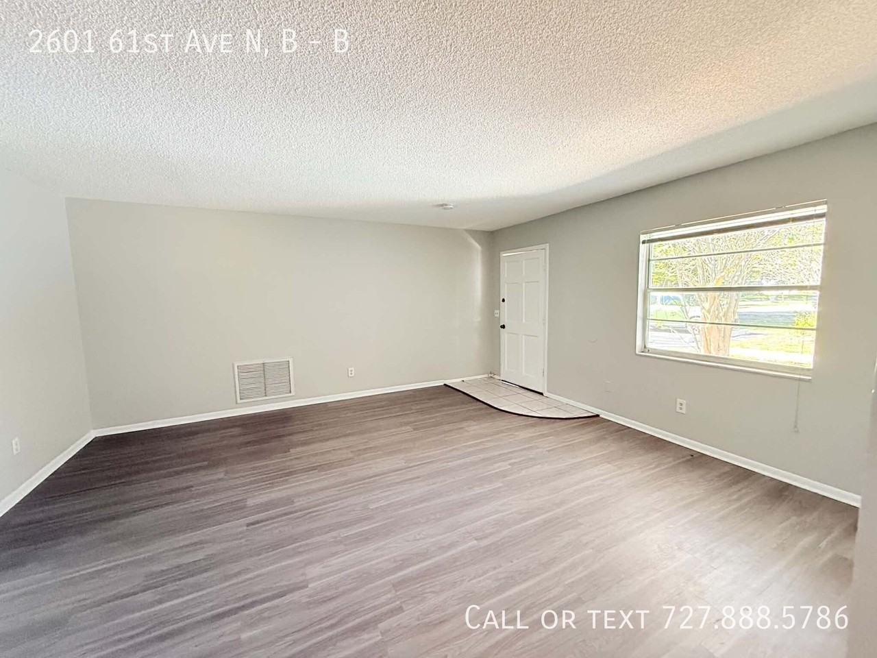 2601 61st Ave N #B - Photo 3 of 33