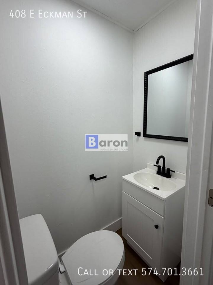 408 E Eckman St - Photo 6 of 11