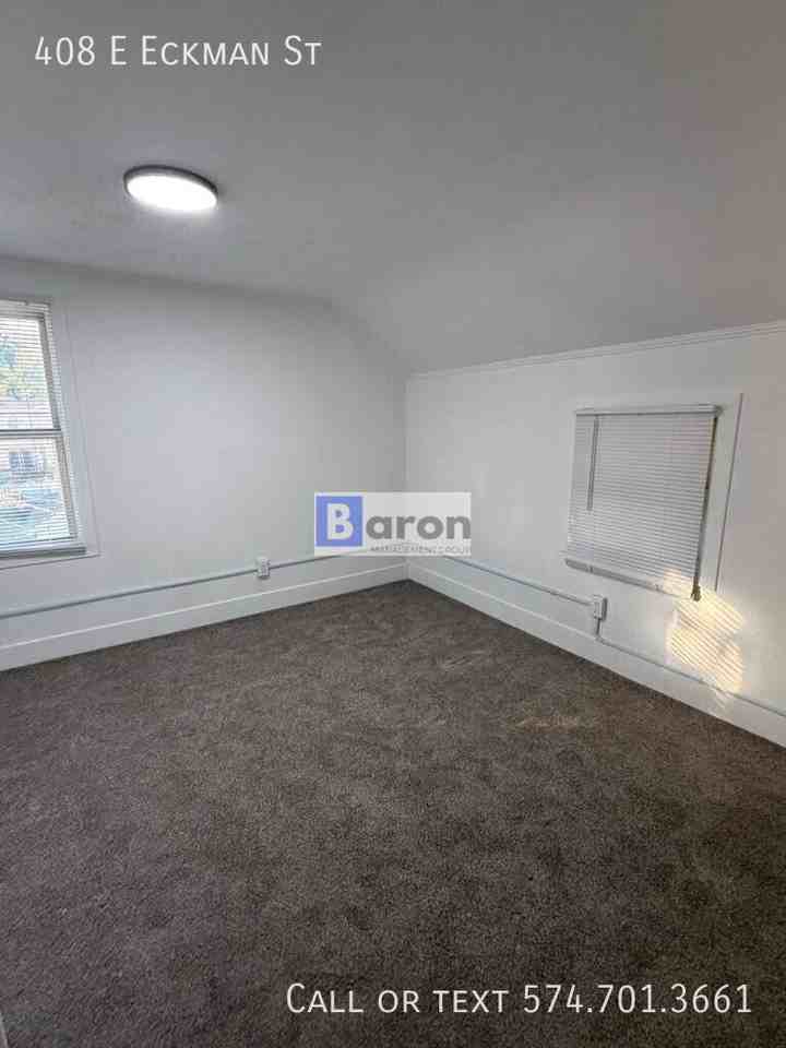 408 E Eckman St - Photo 7 of 11