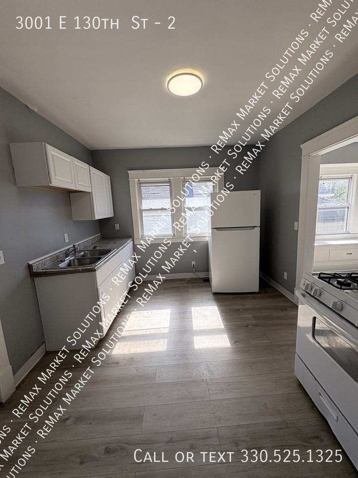 3001 E 130th St #2 - Photo 2 of 10