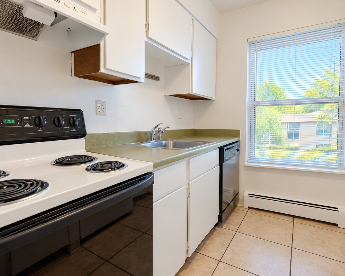 4265 N Carefree Cir #B - Photo 2 of 18