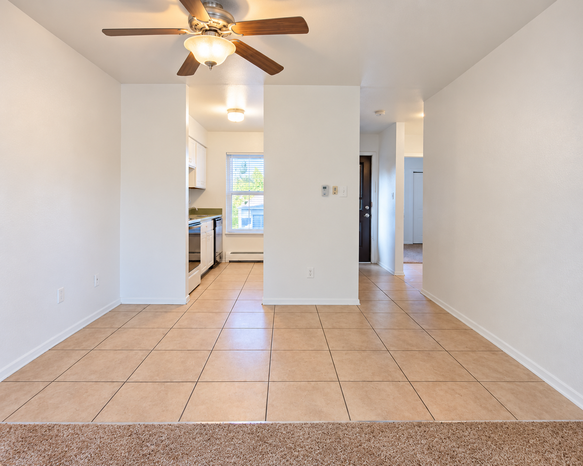 4265 N Carefree Cir #B - Photo 5 of 18