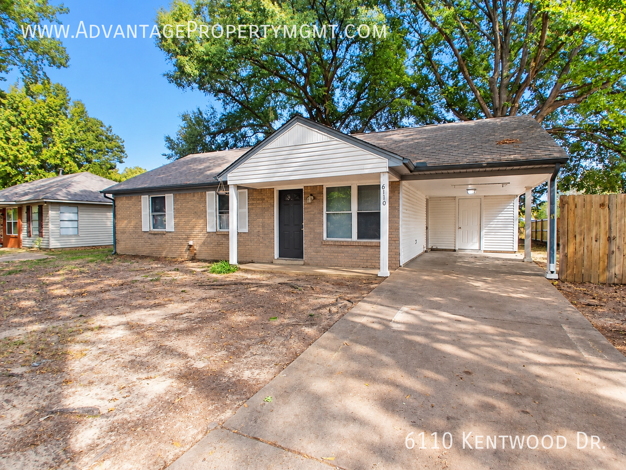 6110 Kentwood Dr - Photo 3 of 15