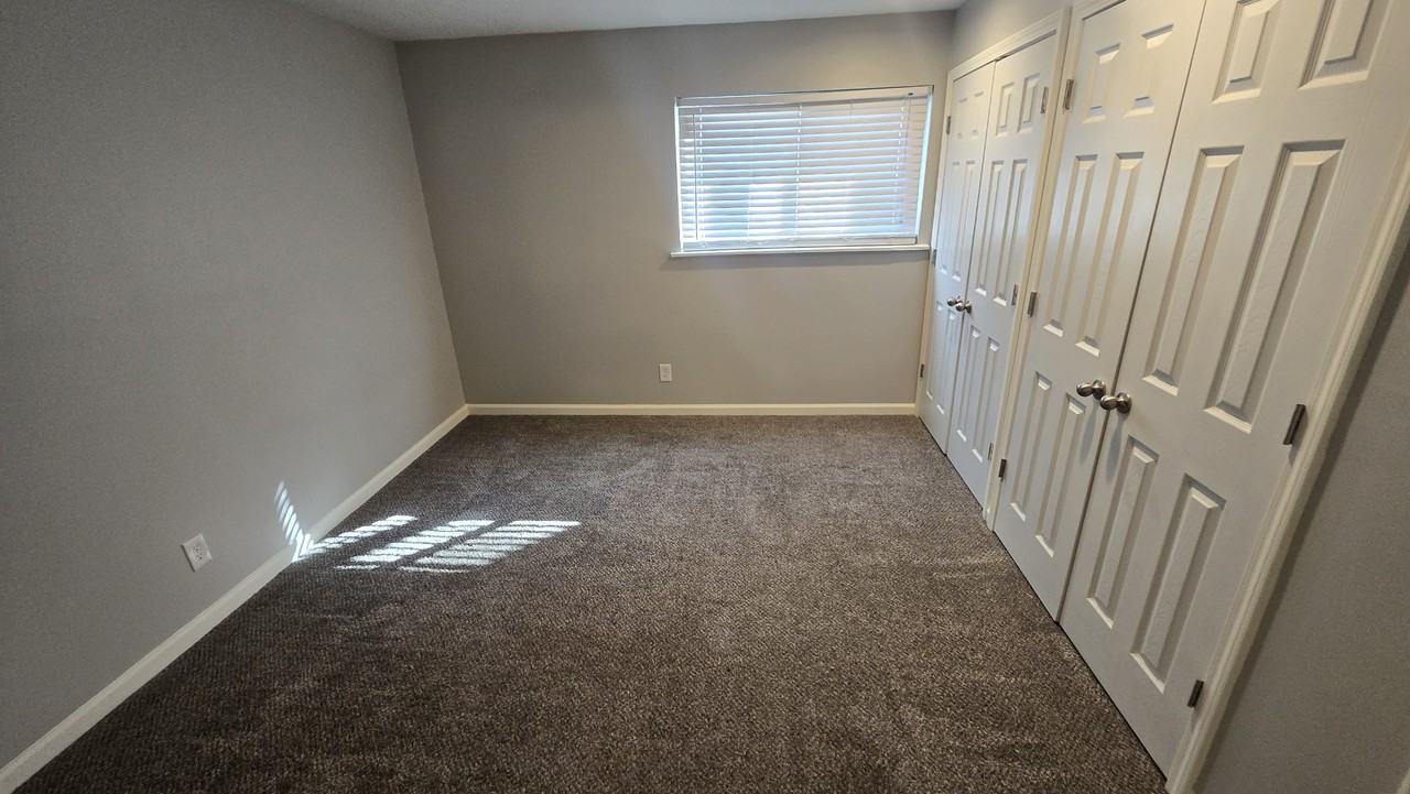 708 E 139th St #101 - Photo 5 of 10