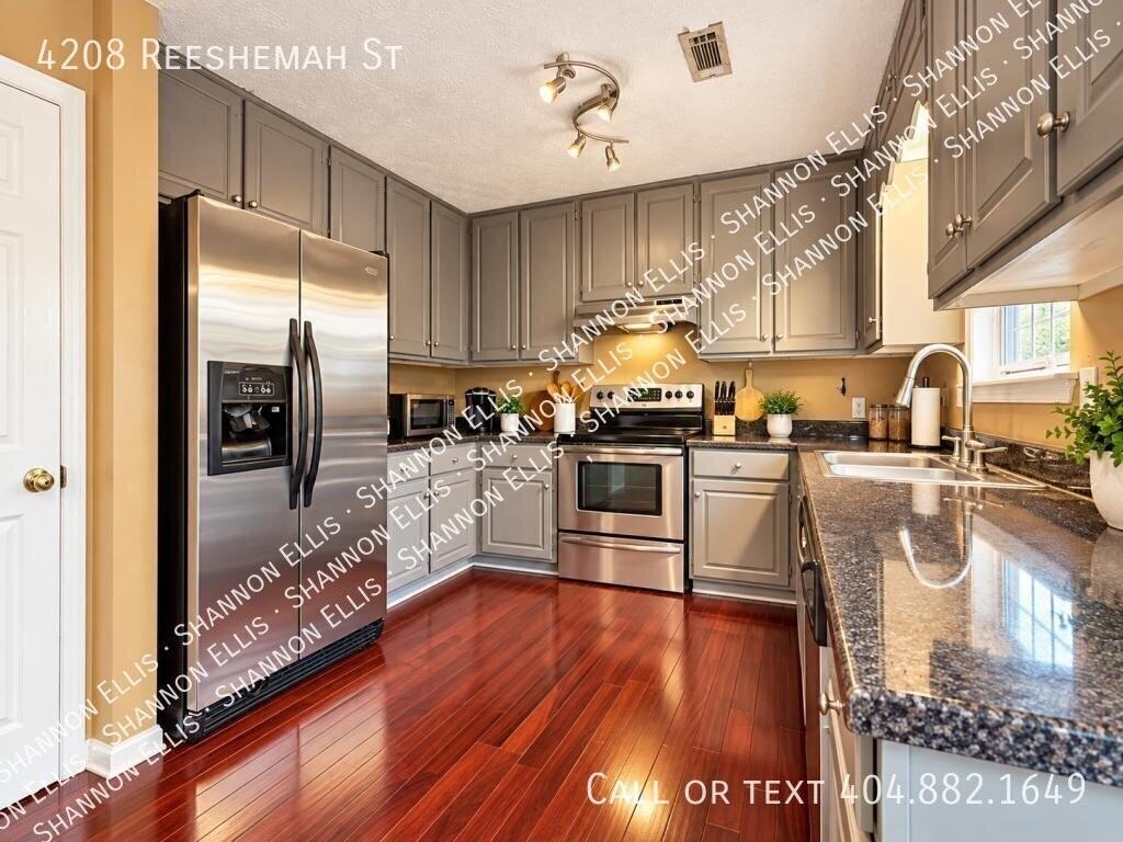 4208 Reeshemah St - Photo 5 of 22