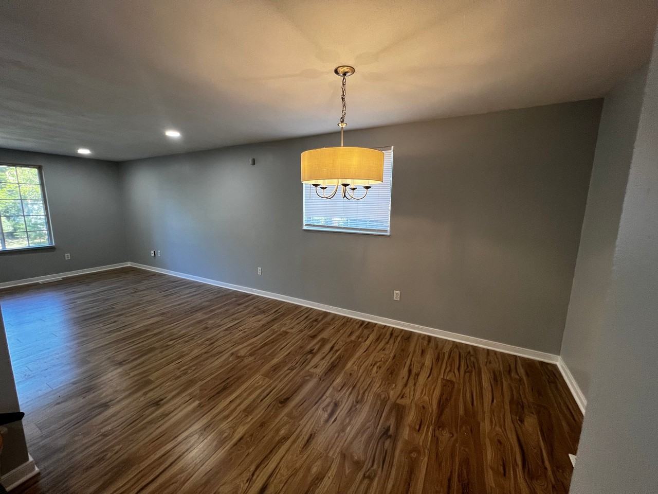 4921 Packard Rd - Photo 7 of 12