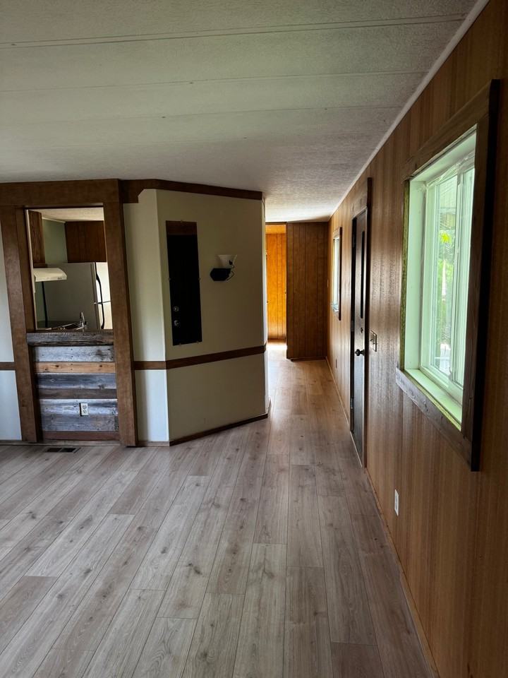1410 N Sargent Rd - Photo 5 of 16