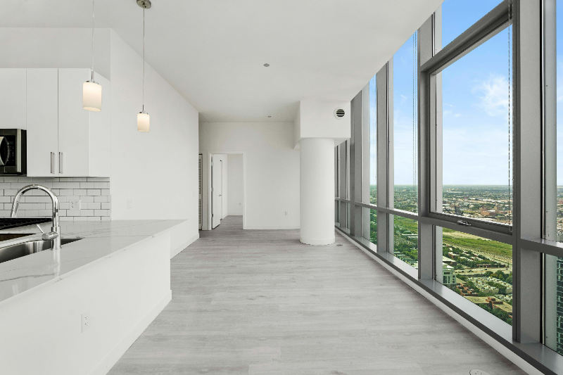 814 S Michigan Ave - Photo 3 of 24