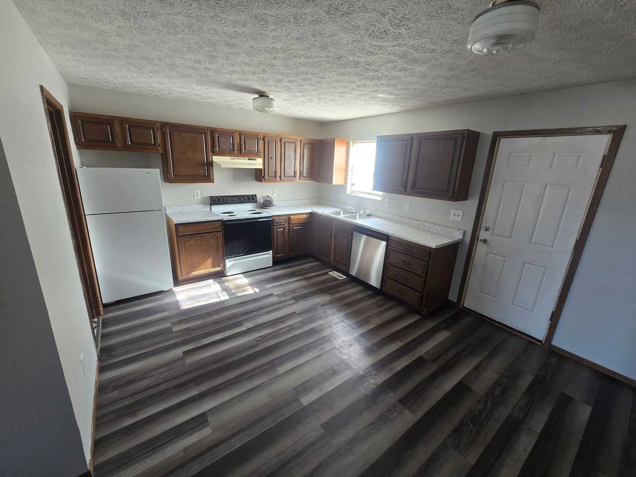 6972 Joseph Dr #6974 - Photo 3 of 11