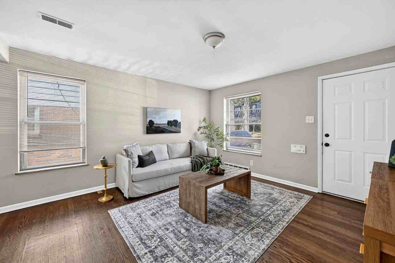 8106 Fawn Ave - Photo 4 of 17