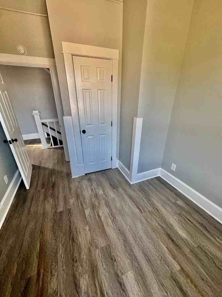 1526 2nd Ave #3 - Photo 2 of 10