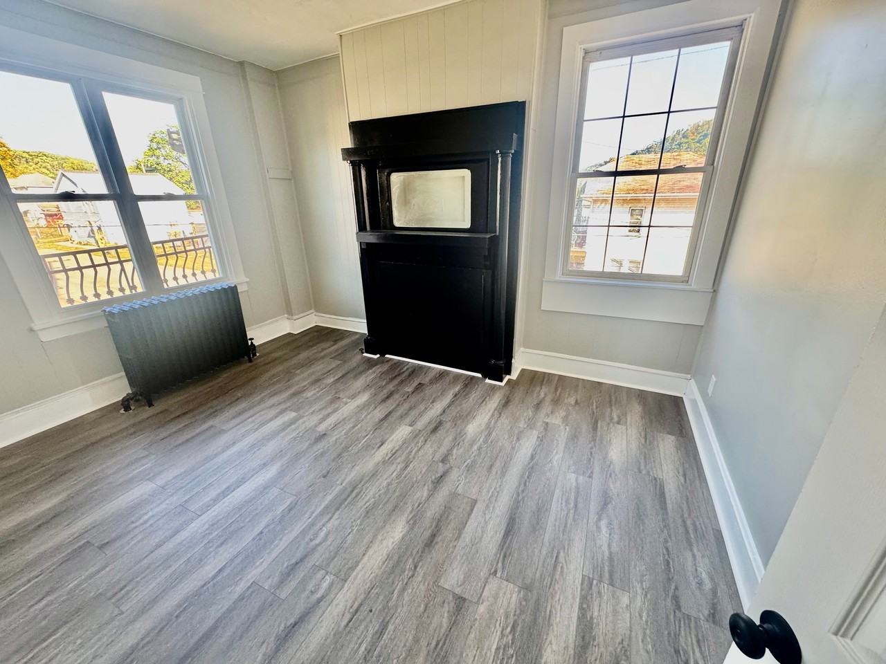 1526 2nd Ave #3 - Photo 4 of 10