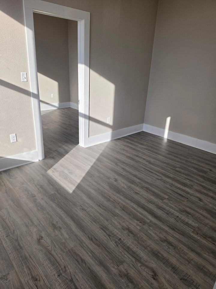 405 E Mill St #2 - Photo 7 of 7