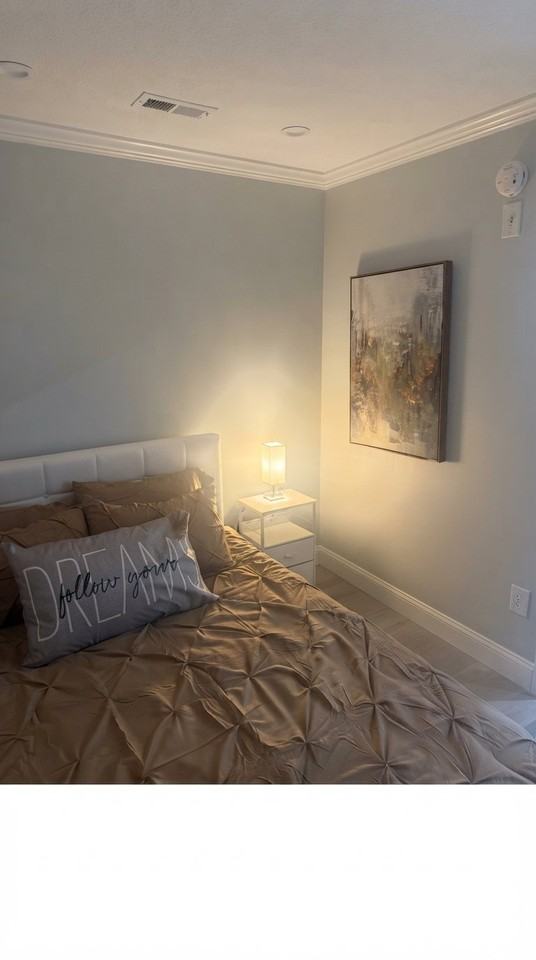 3404 Washington Ave #2 - Photo 5 of 10