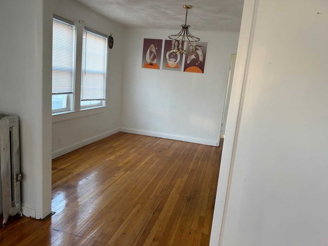 76 Floyd St #1stFL - Photo 5 of 6