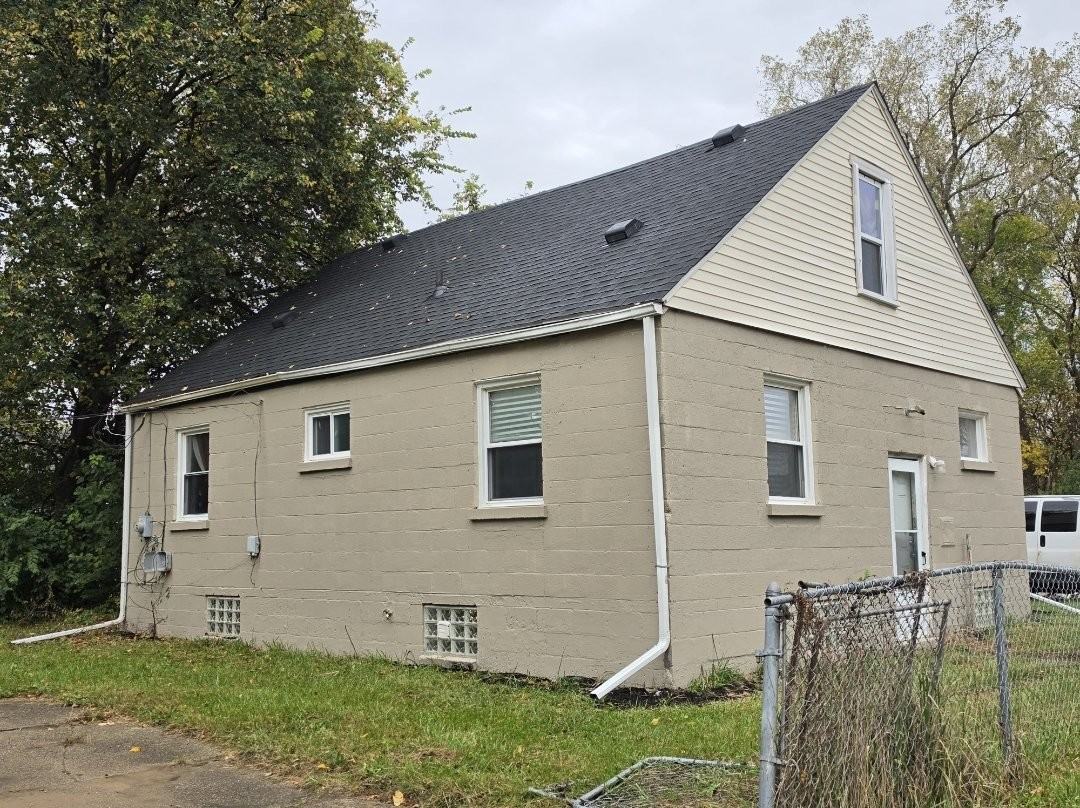 4176 Walnut St - Photo 4 of 12
