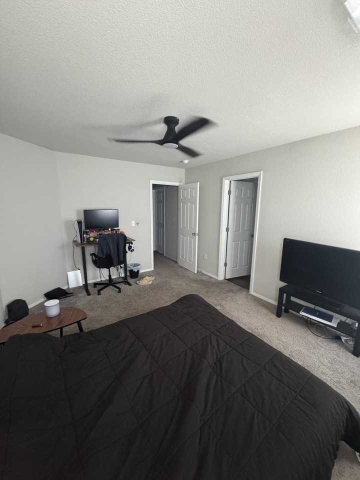 733 S Jaybird Ln - Photo 5 of 10