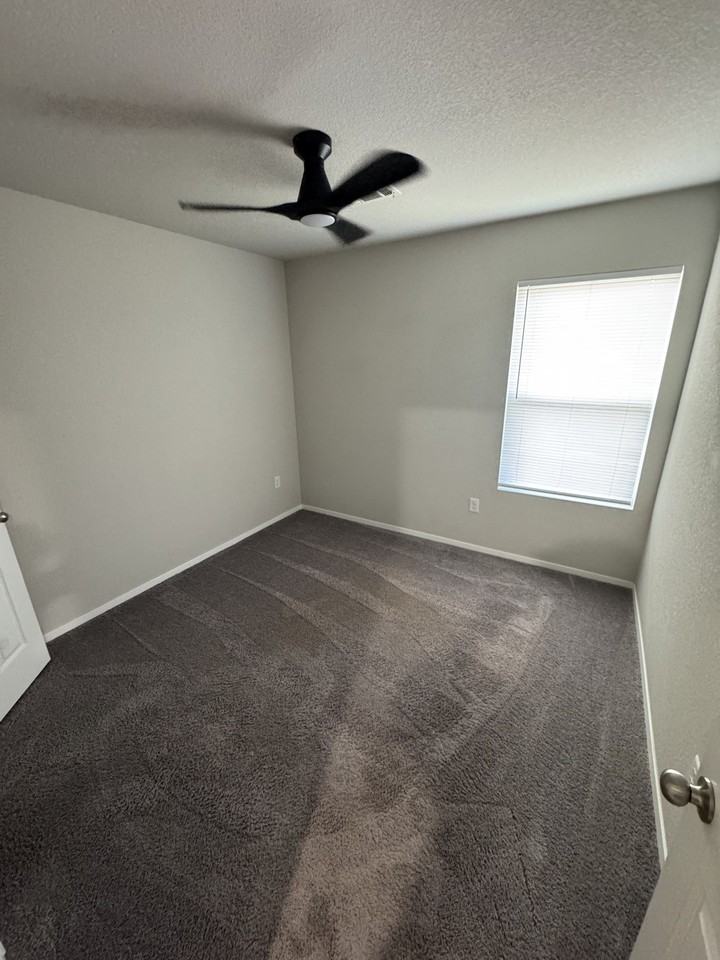 733 S Jaybird Ln - Photo 6 of 10