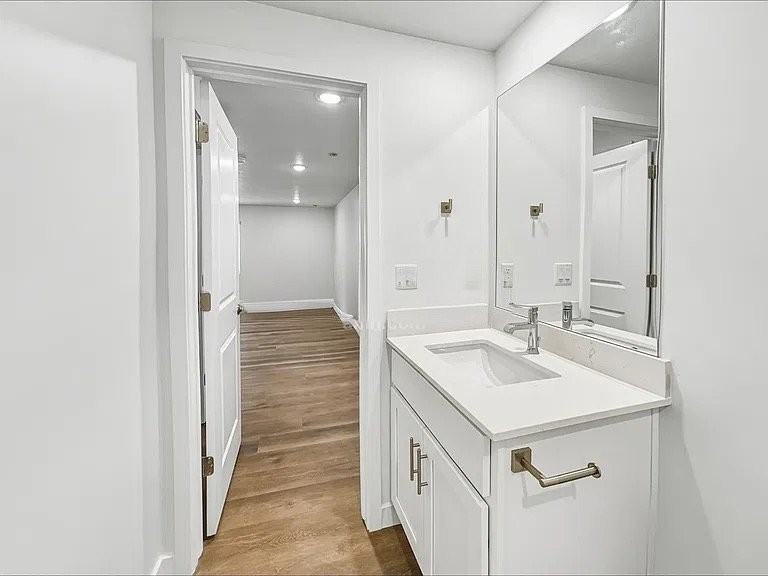1273 S Carnaby St, Saratoga Springs, Ut - Photo 5 of 6