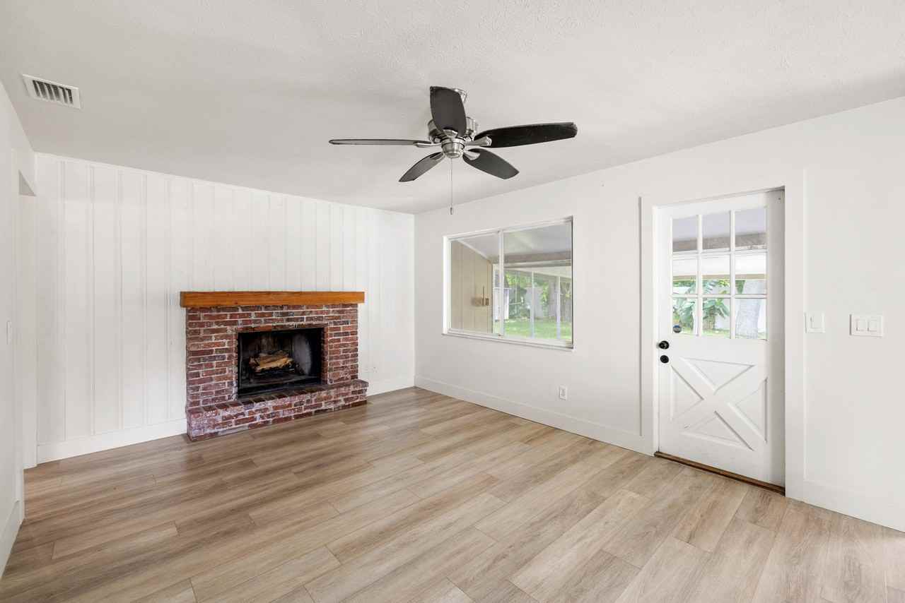 8212 Sunny Vale Pl - Photo 5 of 18