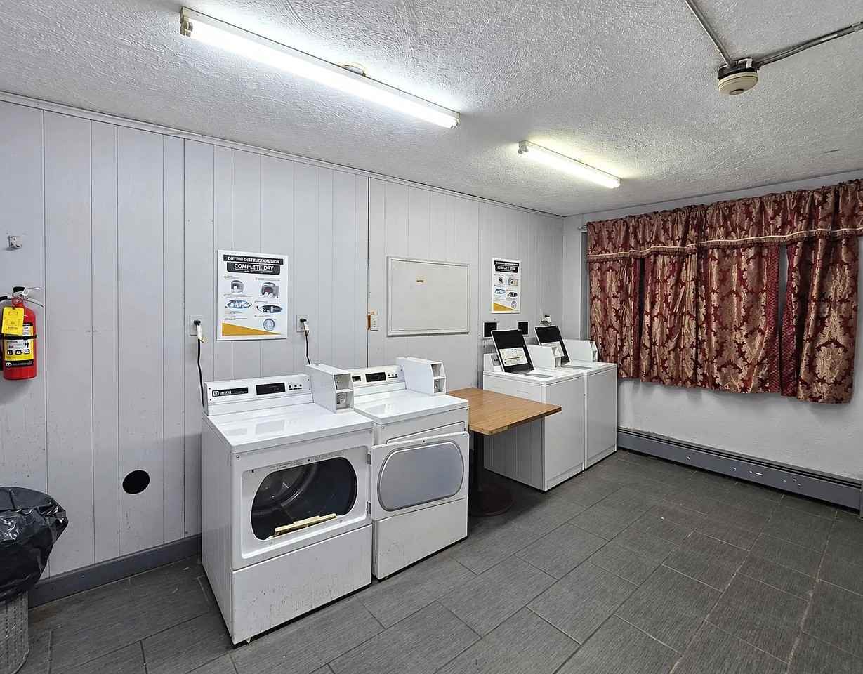 104 Montclair Ave #12 - Photo 6 of 7