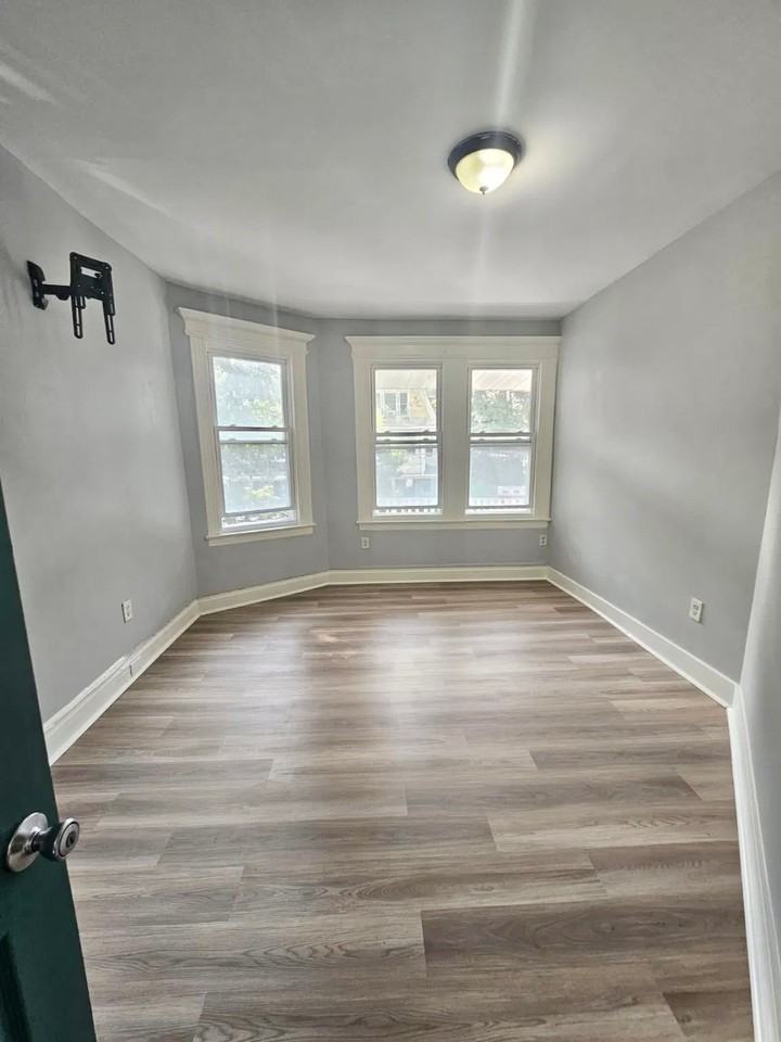 768 S 12th St #2 - Photo 3 of 8