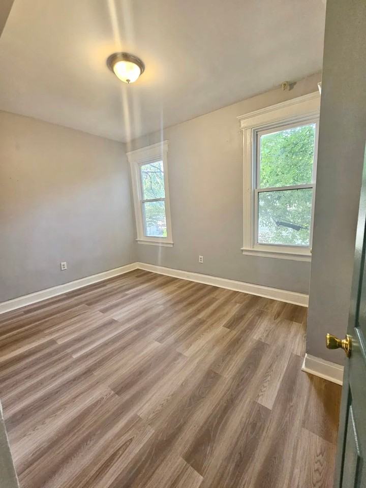 768 S 12th St #2 - Photo 7 of 8