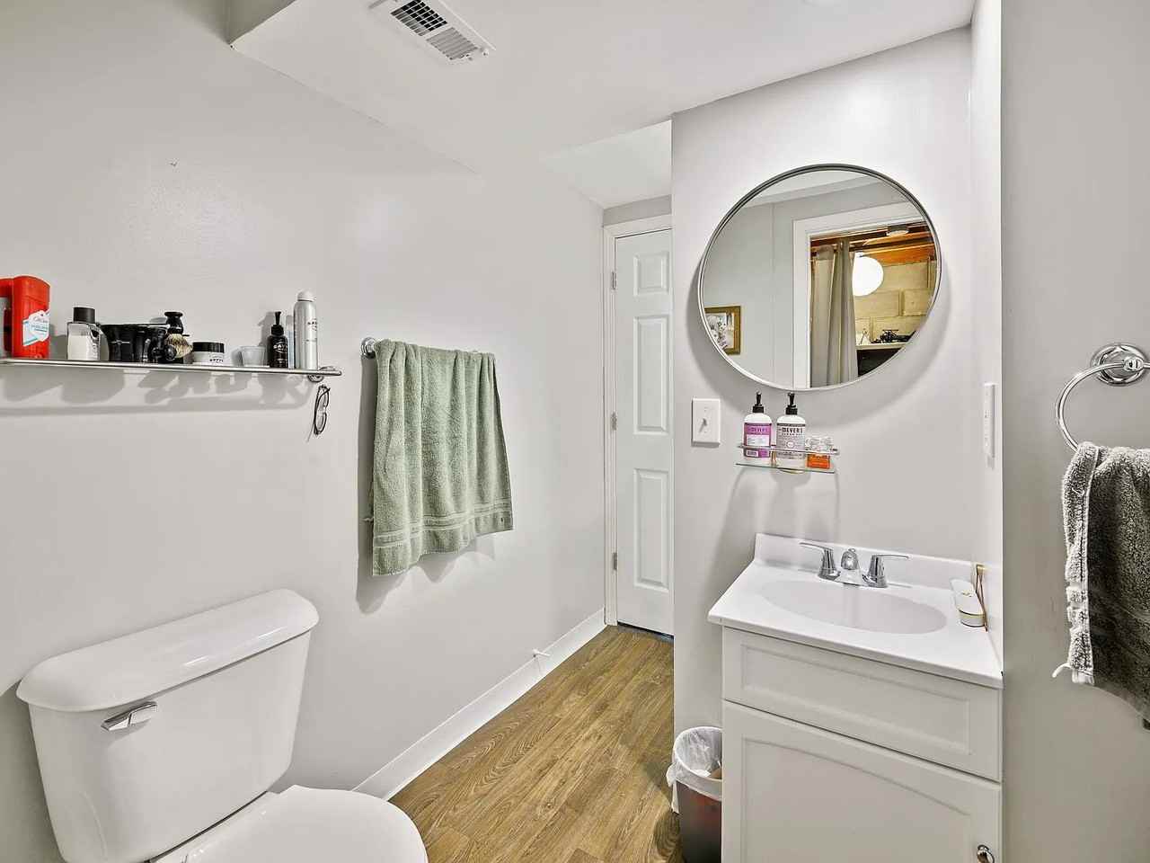 3401 Garfield St Ne #2 - Photo 7 of 11