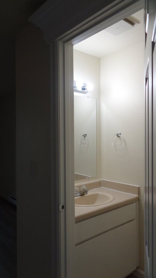 12428 Meridian Ave S #2 - Photo 7 of 18