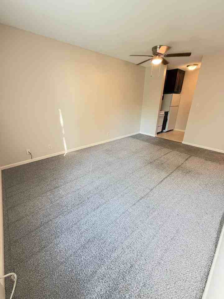 1810 E St #102 - Photo 6 of 9