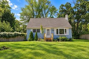 featured image of 25 Winding River Dr