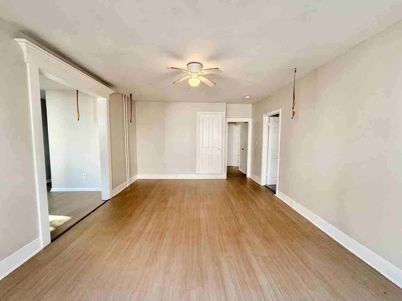 558 Columbia Ave #1 - Photo 4 of 16