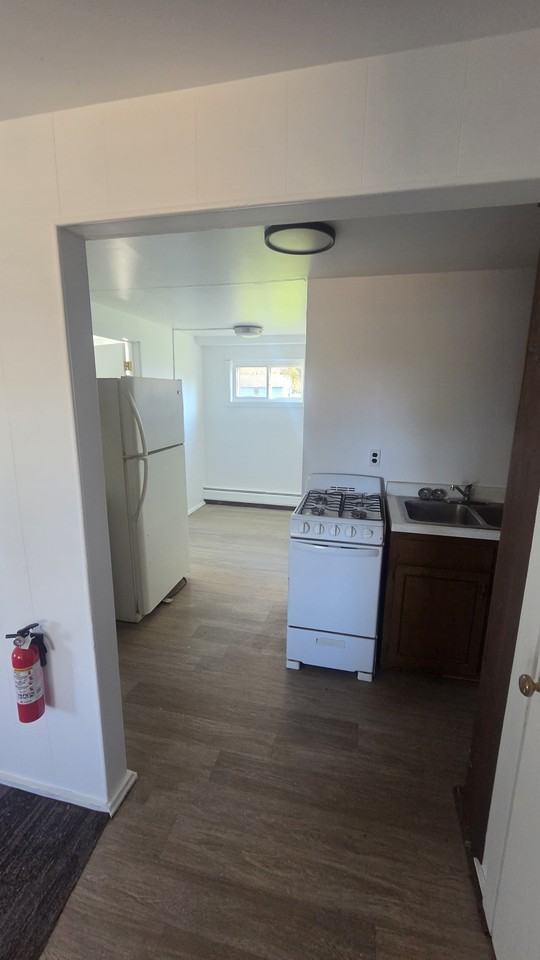 39 Clinton Avenue - Photo 6 of 6
