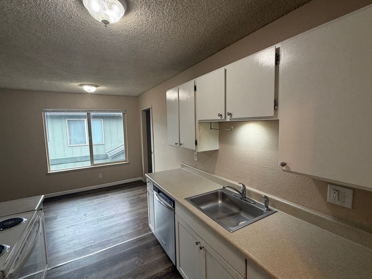 1914 Dorothy AveUnit 4 #4, Longview, WA 98632 - 2 Bedroom Apartment for ...