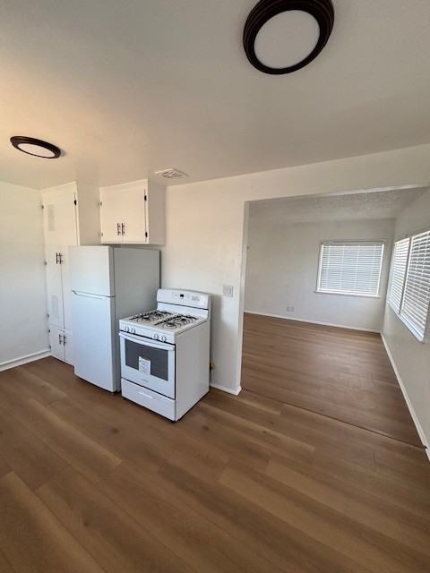 6208 3rd Ave #6208 - Photo 3 of 10