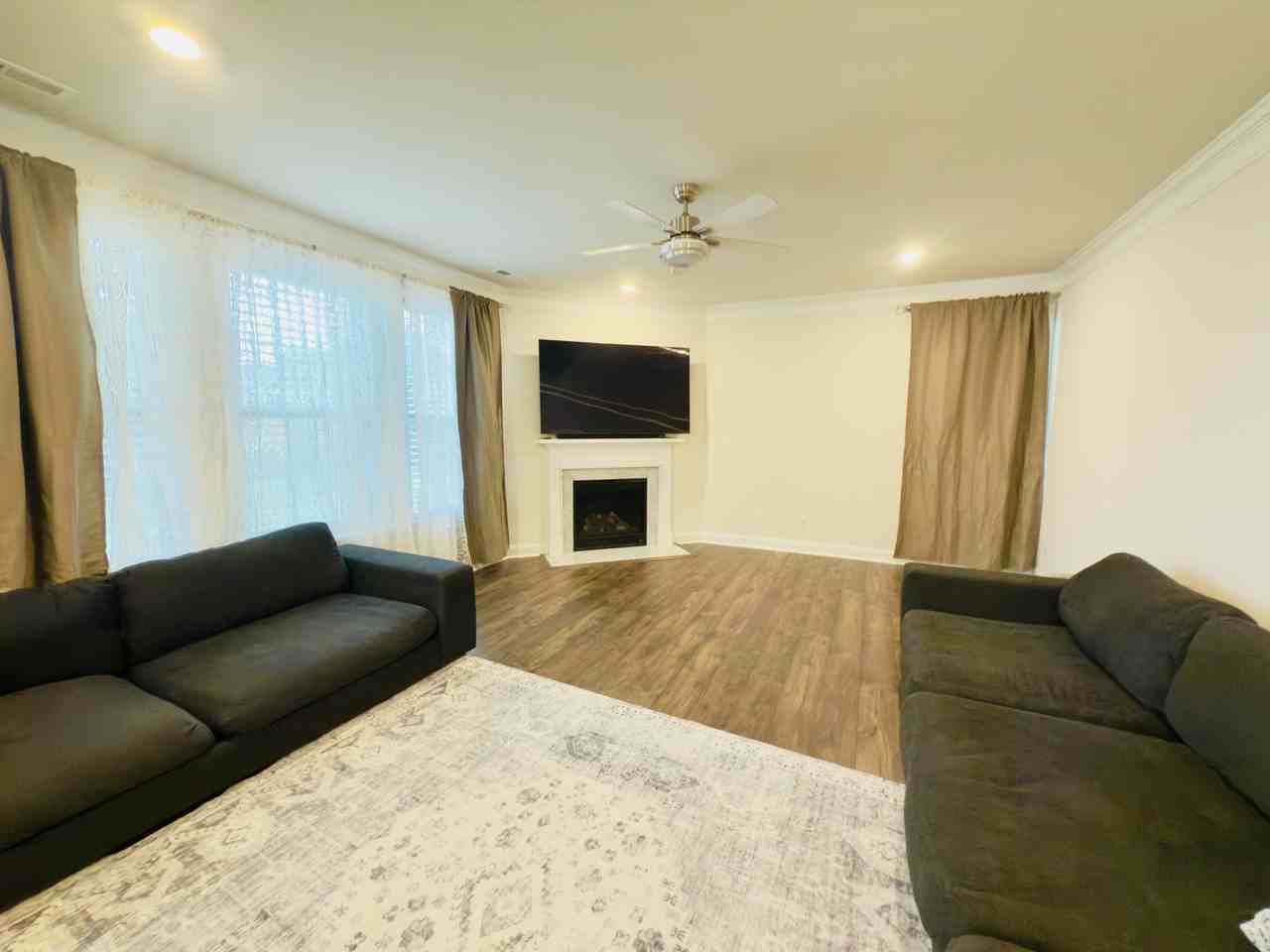 7114 North Bridge Dr #1 - Photo 4 of 34